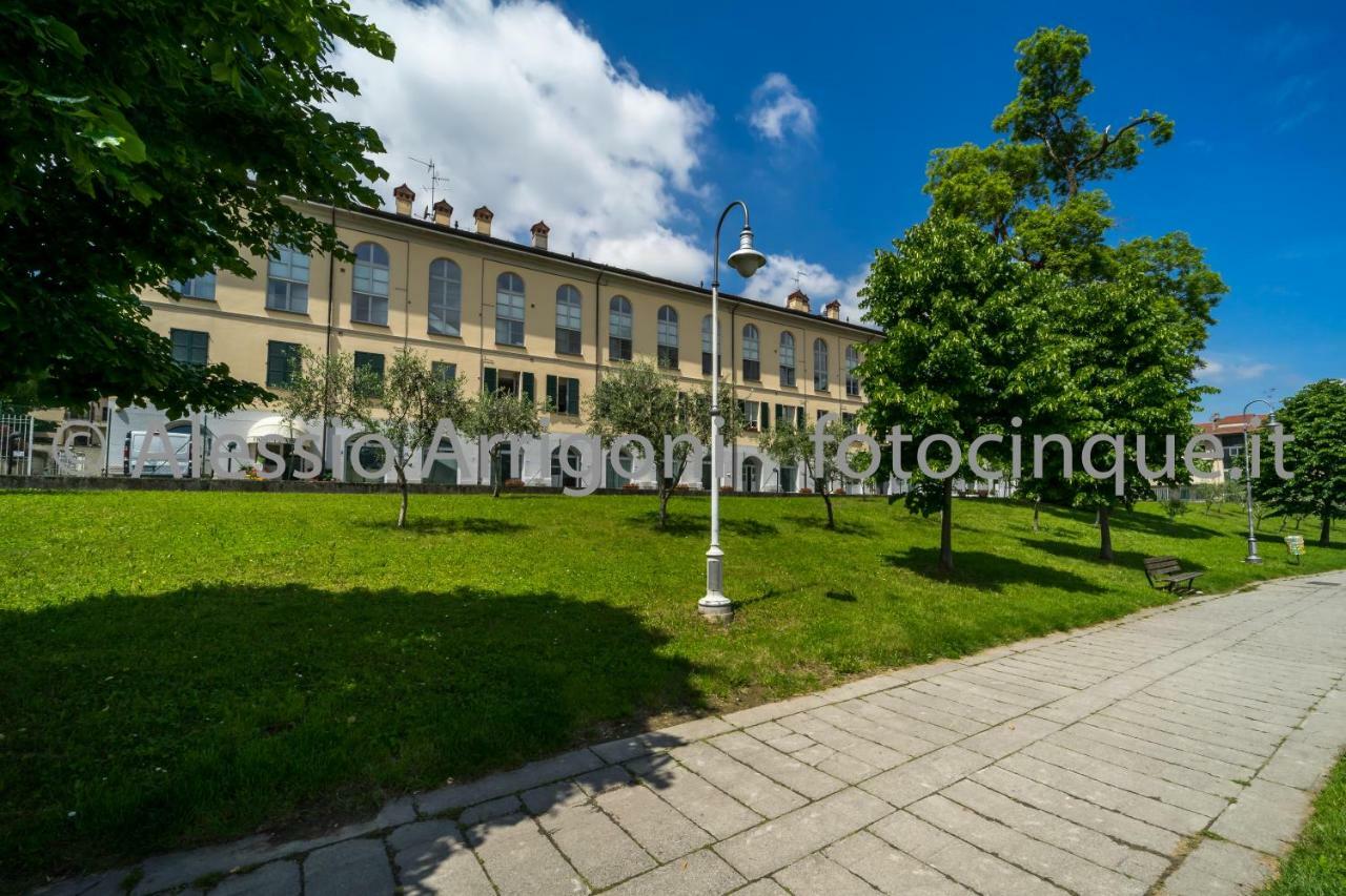 Bluelake Inn Olginate Екстериор снимка