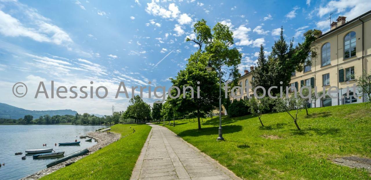 Bluelake Inn Olginate Екстериор снимка